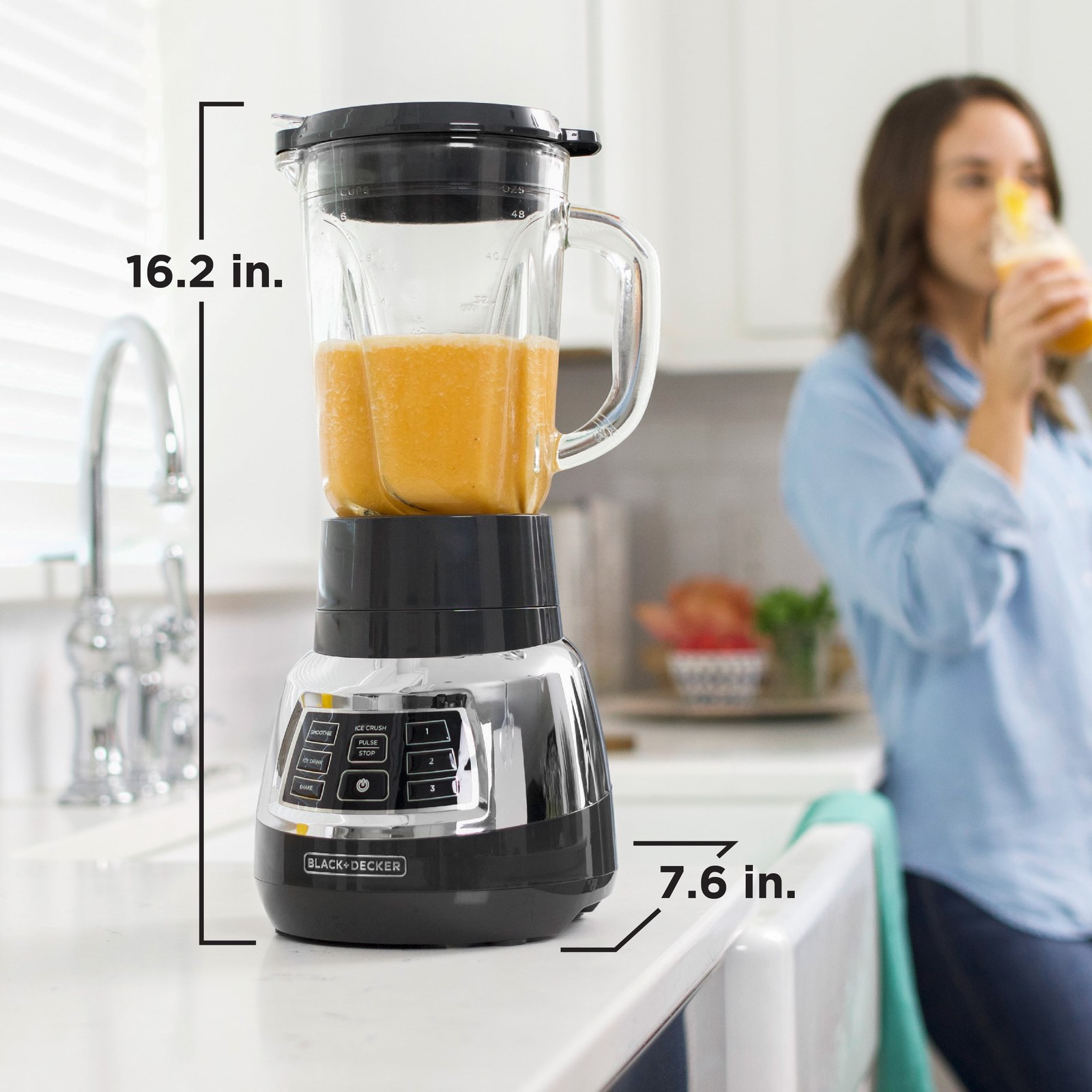 black decker quiet blender bl1400dg p 48 oz glass jar with personal blending jar 900 w peak power 3 speeds 3 auto 628737 06.jpg black decker quiet blender bl1400dg p 48 oz glass jar with personal blending jar 900 w peak power 3 speeds 3 auto 628737 06.jpg