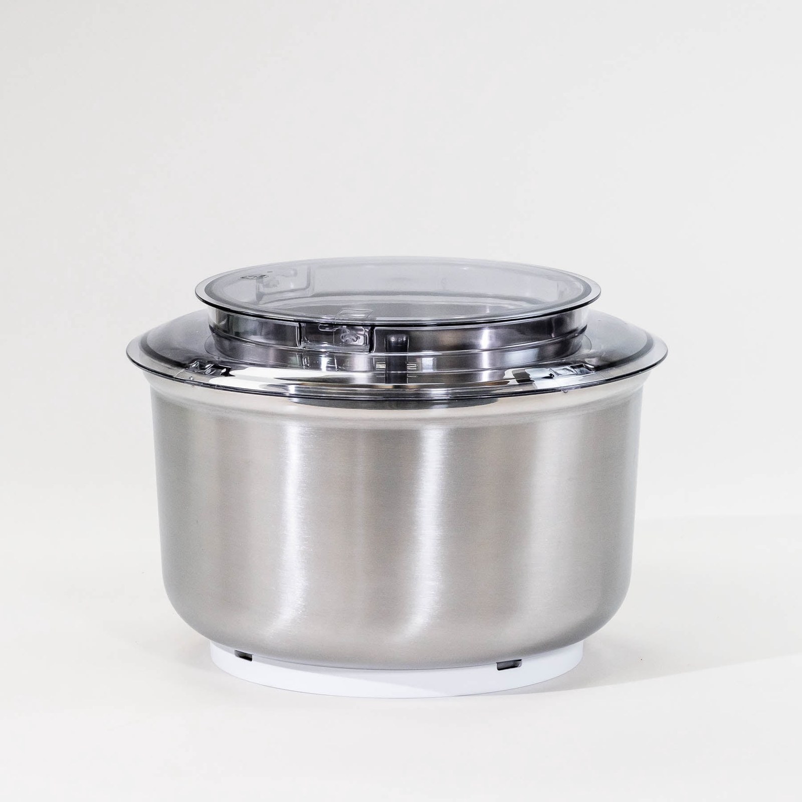 bosch universal plus with stainless steel bowl black 4b6d10 01.jpg