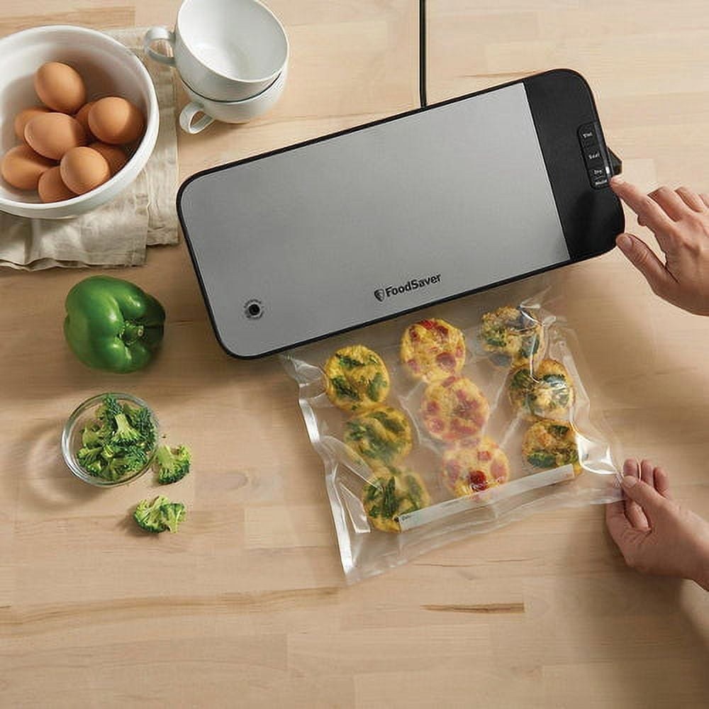 foodsaver food vacuum sealer black silver 81a35f 01.jpg