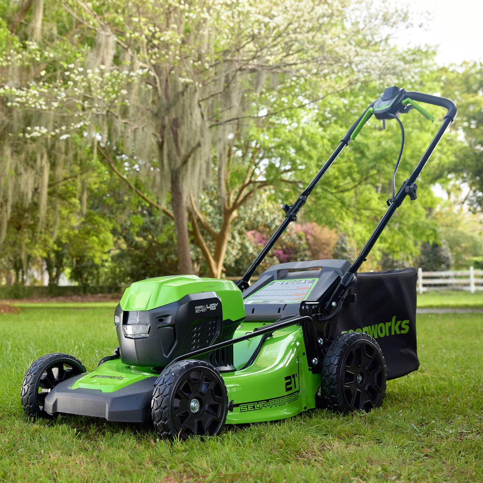 greenworks 48v 24v x 2 21 self propelled mower with 2 x 5 0ah usb batteries and 4a dual port charger 5ac8da 04.jpg greenworks 48v 24v x 2 21 self propelled mower with 2 x 5 0ah usb batteries and 4a dual port charger 5ac8da 04.jpg