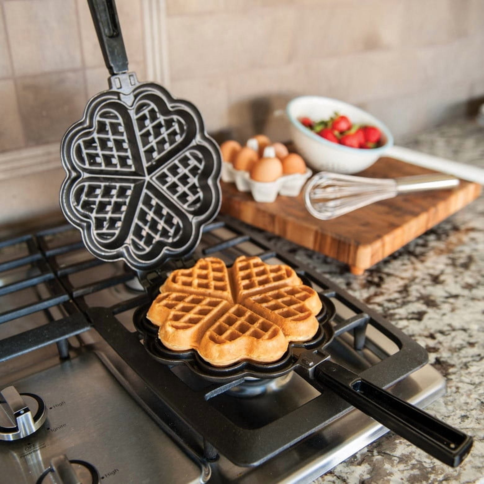 nordic ware sweetheart waffler a1d0e1 01.jpg