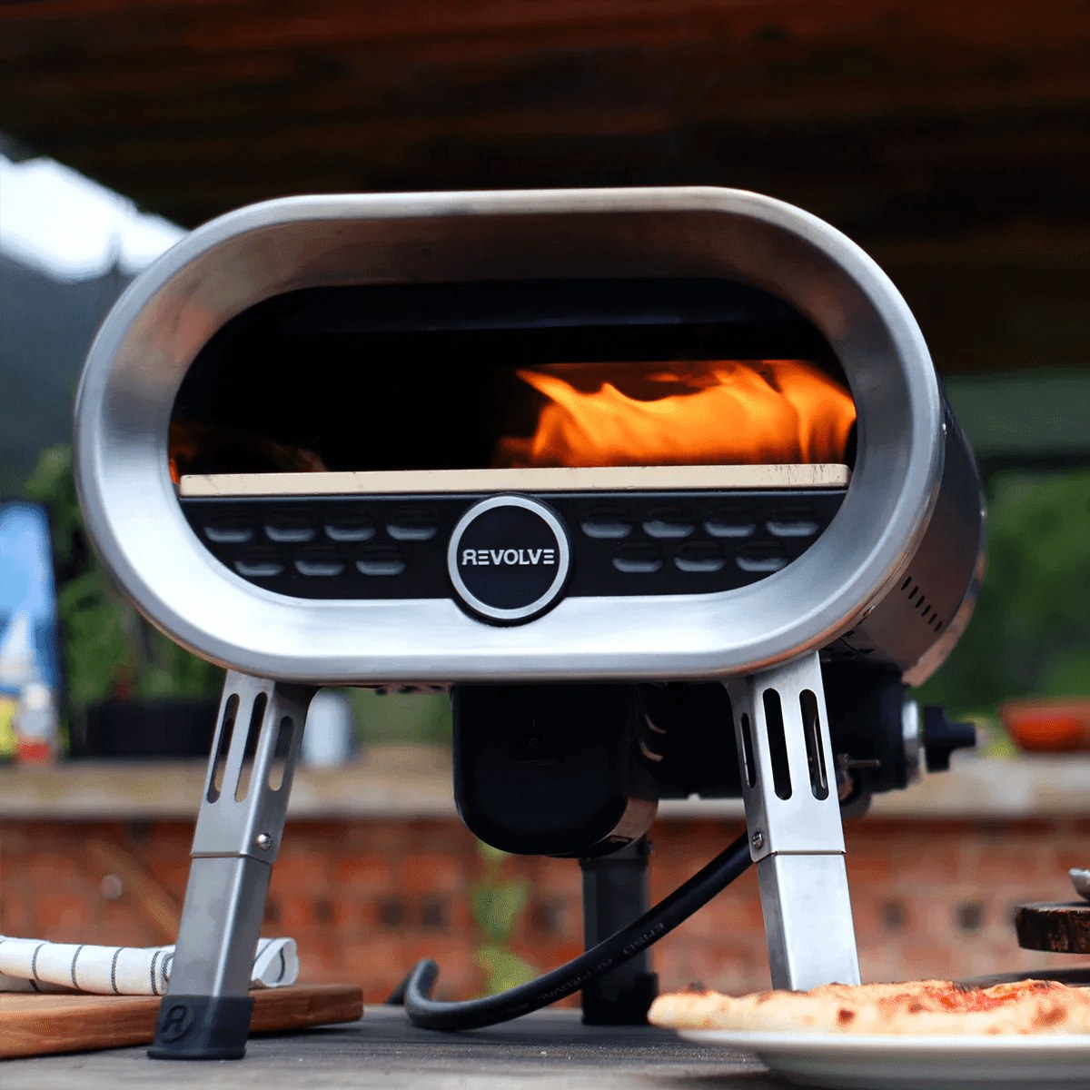 revolve gas fired outdoor pizza oven 0b90d7 00.jpg