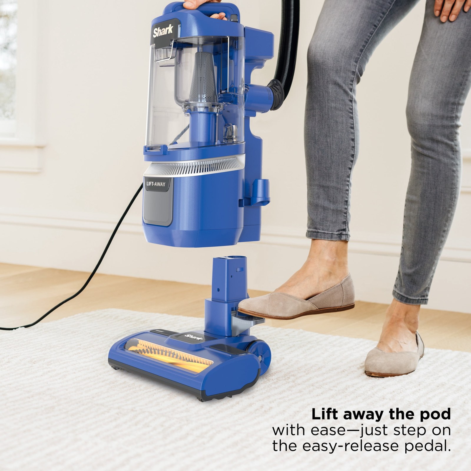 shark navigator lift away adv la360 pet friendly upright vacuum with self cleaning brushroll cobalt blue 09de93 02.jpg shark navigator lift away adv la360 pet friendly upright vacuum with self cleaning brushroll cobalt blue 09de93 02.jpg