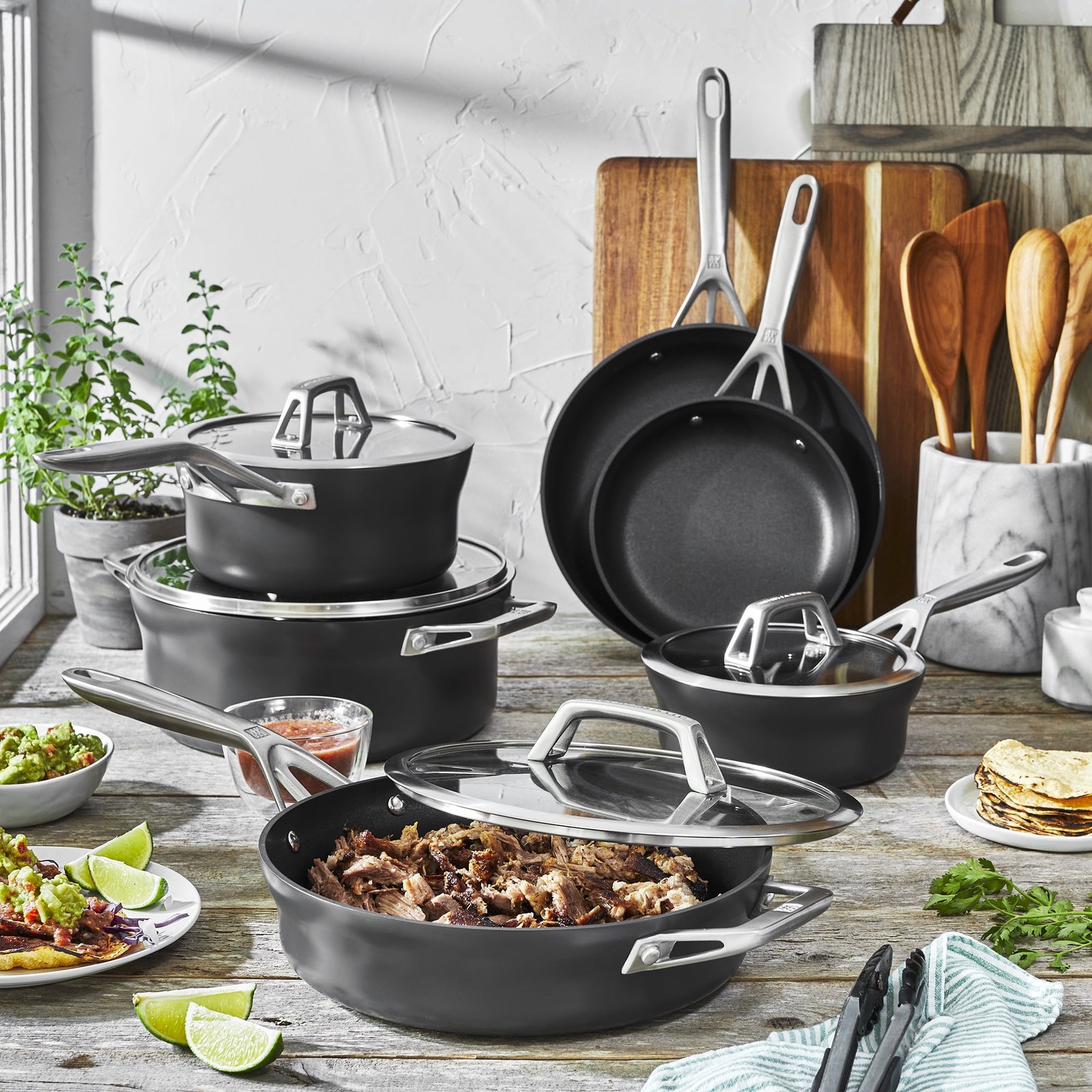 zwilling motion nonstick hard anodized 10 piece cookware set in grey 642616 02.jpg zwilling motion nonstick hard anodized 10 piece cookware set in grey 642616 02.jpg